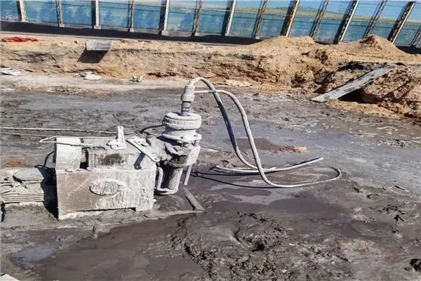 越西水泡基础注浆加固